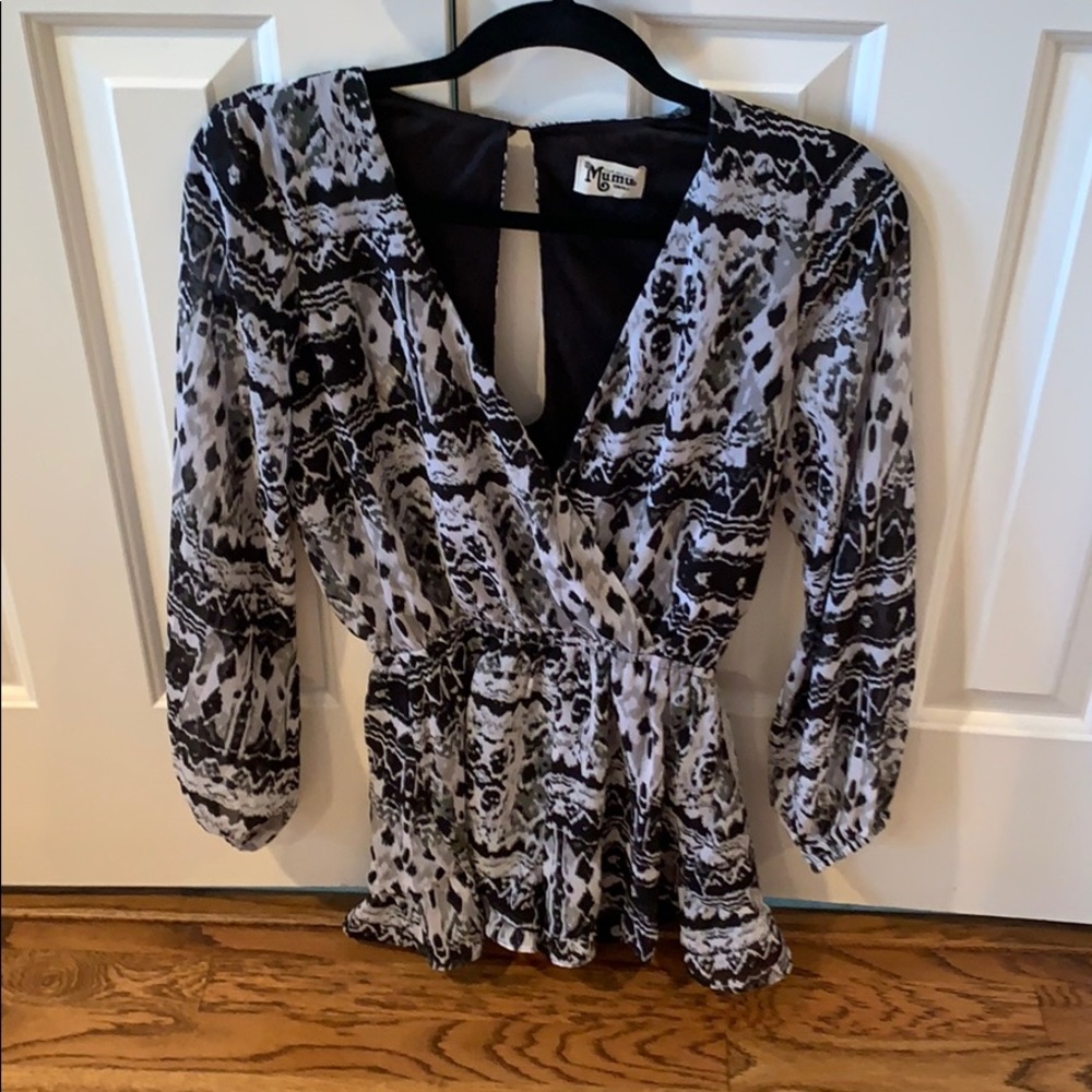 Show me Your MuMu Black/Grey Romper Size Small